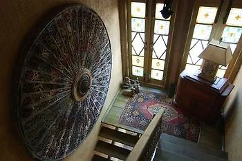 Ziyabey Konagi Guest house 3*